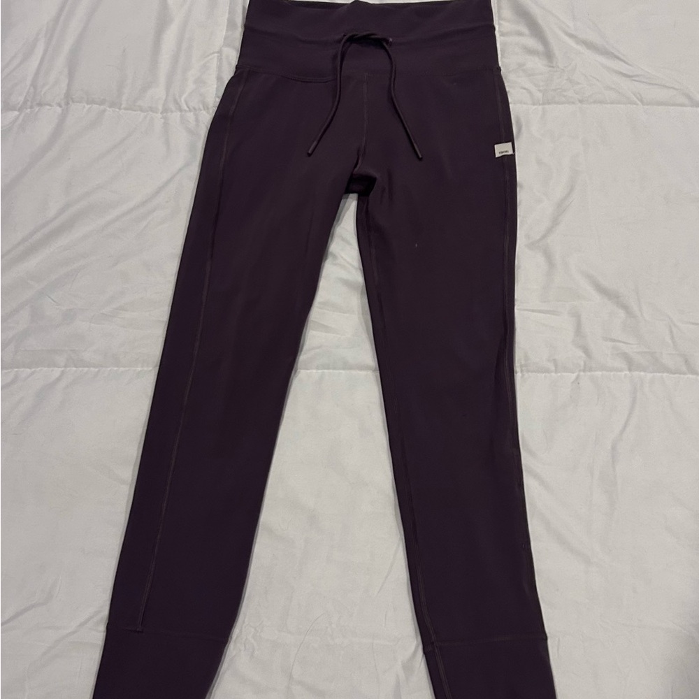 Vuori Women’s Joggers size Small